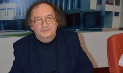 9 decembrie 1957 – S-a născut istoricul și criticul literar Gheorghe Glodeanu