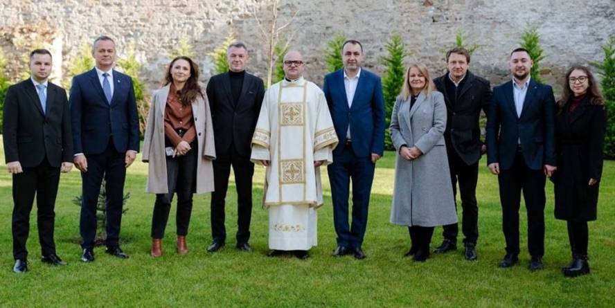 Viceprimarul Kristofer Levente Orosz, hirotonit diacon la Sighetu Marmației