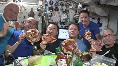 Ofertă : 100 de zile închis într-un laborator spațial și 23.000 de euro pentru tine