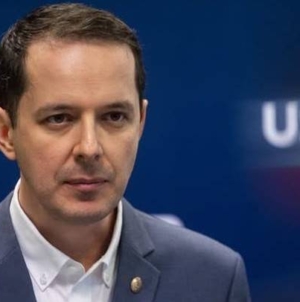 Schimbări în lanț în Ministerul Apărării Naționale