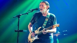 A murit cântărețul britanic Chris Rea