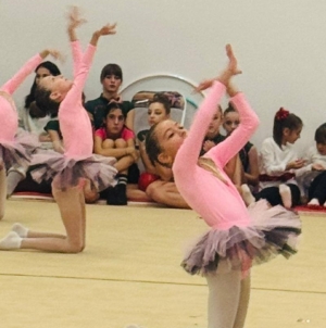 O seară în care dansul și grația s-au împletit într-o poveste de Crăciun la LPS