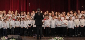 Concert de colinde caritabil la Casa de Cultură a Sindicatelor din Baia Mare