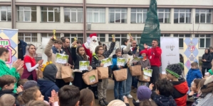 Academia de Șah Maramureș: Tinerii șahiști au primit nu doar rezultate bune, ci și daruri, la Cupa Crăciunului