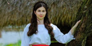 Raluca Maria Chira, o voce tânără care cucerește scena prin talent și pasiune