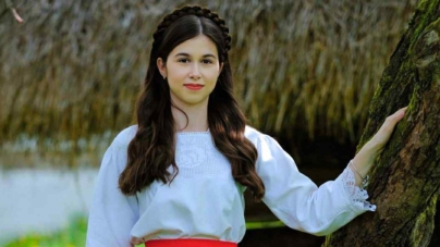 Raluca Maria Chira, o voce tânără care cucerește scena prin talent și pasiune