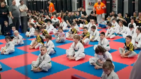 Dragonii băimăreni au întâmpinat Crăciunul la „Cupa Moșului la Taekwon-do ITF”