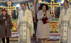 Recunoștință pentru vocație și dăruire: Două profesoare din Țara Lăpușului, omagiate la Parohia „Înălțarea Domnului” din Târgu Lăpuș