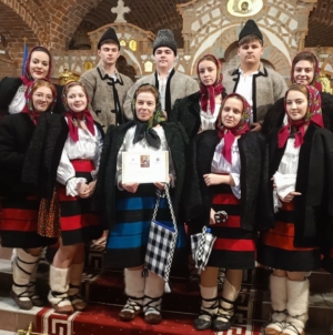 Premiul I al concursului “De Nașterea Domnului”, câștigat de elevii Liceului „Bogdan-Vodă” din Vișeu de Sus