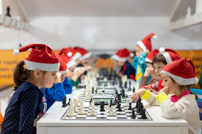 „Cupa Crăciunului” va aduce magia sărbătorilor pentru șahiștii băimăreni
