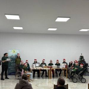 Centrul de Zi de Recuperare Esperando și-a încheiat activitatea pe anul acesta printr-un eveniment festiv dedicat tinerilor cu nevoi speciale