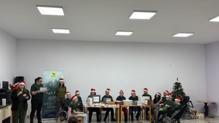 Centrul de Zi de Recuperare Esperando și-a încheiat activitatea pe anul acesta printr-un eveniment festiv dedicat tinerilor cu nevoi speciale