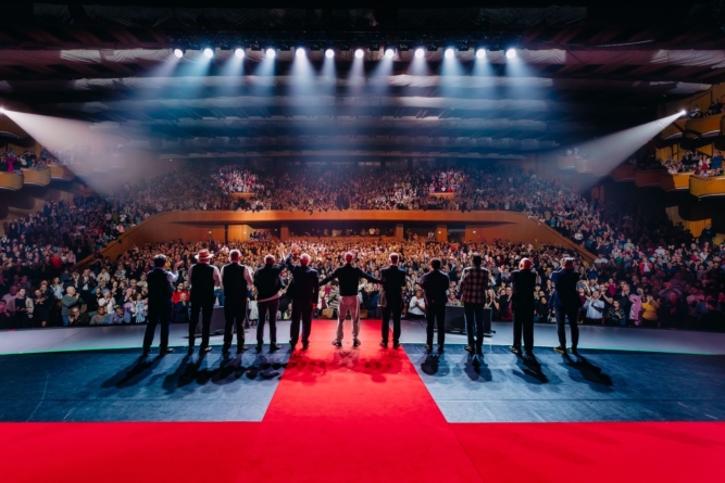 Filmul revenirii grupului Divertis