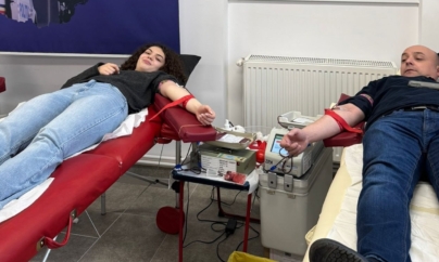 Zeci de polițiști, alături de angajați ai STS, au donat sânge