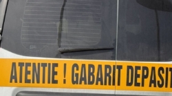 Restricții de circulație în Baia Mare pentru un transport agabaritic