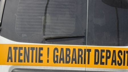 Restricții de circulație în Baia Mare pentru un transport agabaritic