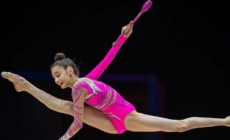 „Feeria de Crăciun: O poveste prin dans și gimnastică ritmică”, la LPS Baia Mare