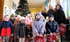 Preșcolarii au colindat la sediul Direcției Generale de Asitență Socială și Protecția Copilului Maramureș
