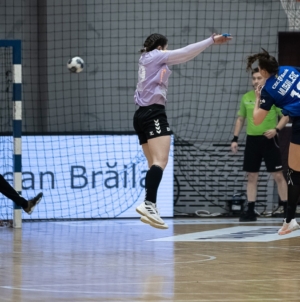 Fetele de la CS Minaur încheie anul cu o înfrângere