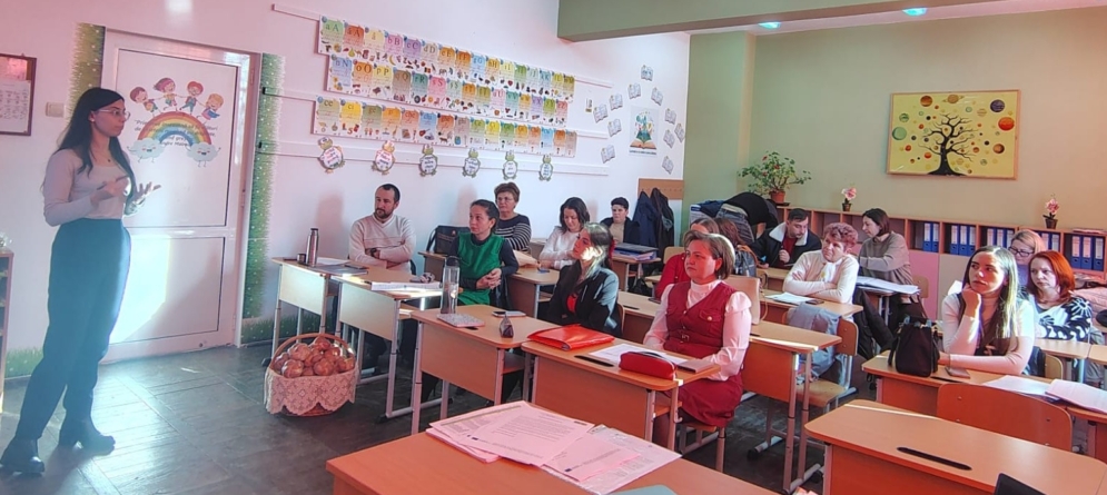 Proiectul „Memory Keepers”: Sesiune de formare dedicată cadrelor didactice din Remetea, Berchez și Poșta