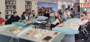 Elevii Liceului Teologic Penticostal Baia Mare au participat la o activitate în memoria scriitoarei Jane Austen, la Biblioteca Județeană