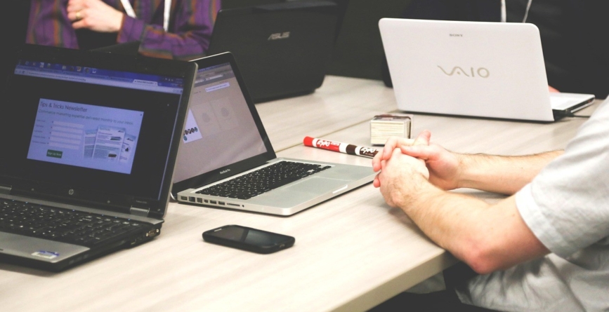 Cursuri gratuite de competențe digitale la Tăuții Măgherăuș