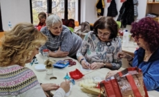 Atelier de creație pentru senioarele de la Centrul „Rivulus Pueris” din Baia Mare