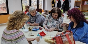 Atelier de creație pentru senioarele de la Centrul „Rivulus Pueris” din Baia Mare