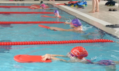 Înotătorii din Fărcașa au fost vizitați de Moș Crăciun!