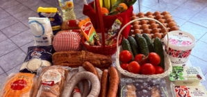 244 de pachete cu alimente au fost distribuite beneficiarilor Cantinei Sociale Baia Mare