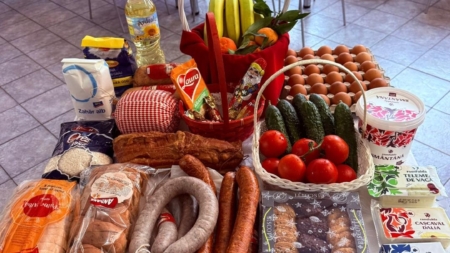 244 de pachete cu alimente au fost distribuite beneficiarilor Cantinei Sociale Baia Mare