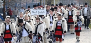 Restricții de circulație în Baia Mare pentru desfășurarea paradei colindătorilor din cadrul evenimentului „Crăciun în Maramureș”