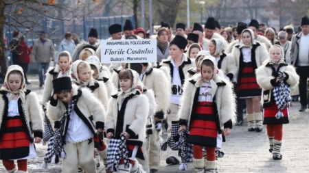Restricții de circulație în Baia Mare pentru desfășurarea paradei colindătorilor din cadrul evenimentului „Crăciun în Maramureș”