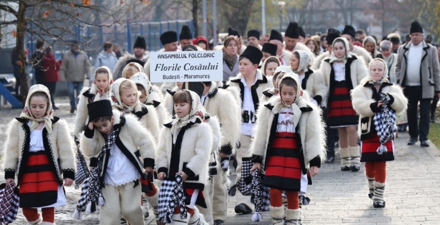 Restricții de circulație în Baia Mare pentru desfășurarea paradei colindătorilor din cadrul evenimentului „Crăciun în Maramureș”
