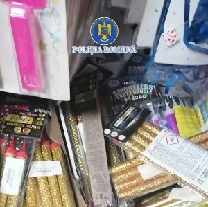Zeci de kilograme de articole pirotehnice confiscate de polițiști în Baia Mare