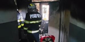 Incendiu într-o garsonieră din Borșa. Două persoane au ajuns la spital în urma unor atacuri de panică