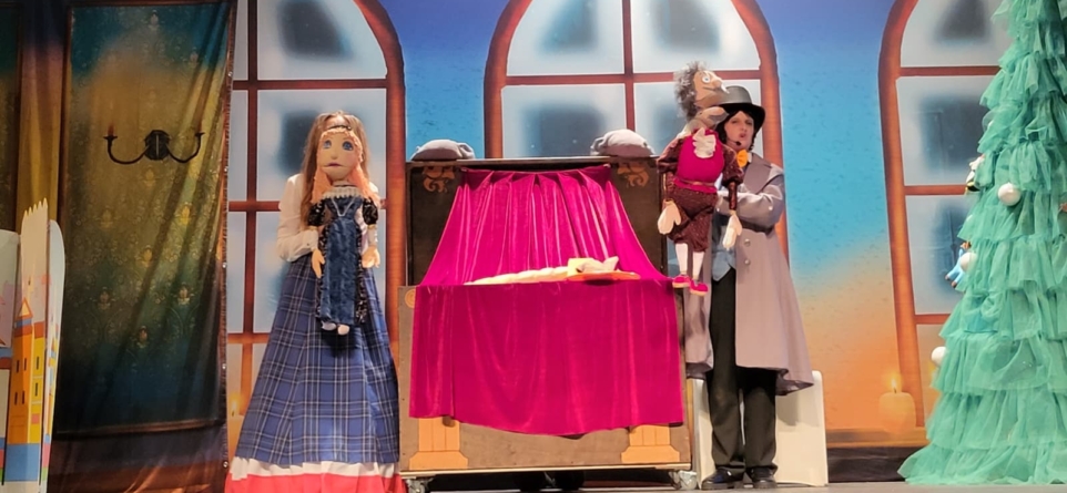 Sunteți invitați la spectacolul de teatru „Spărgătorul de nuci”!