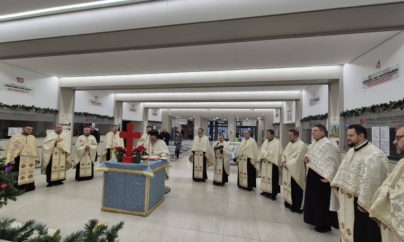 Taina Sfântului Maslu a fost săvârșită la Spitalul Județean de Urgență „Dr. Constantin Opriș” din Baia Mare