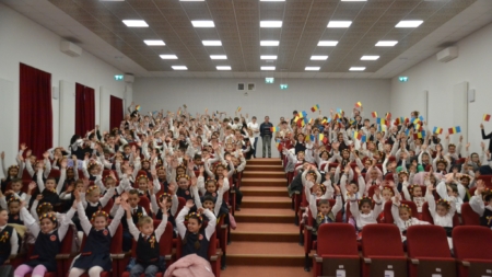 Ziua Națională a României, sărbătorită cu emoție la Fărcașa