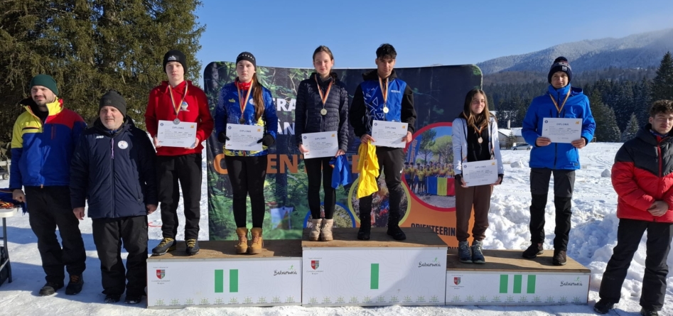 Sportivi din cadrul CSS Baia Sprie, pe podium la Campionatul Național de Orientare – Schi