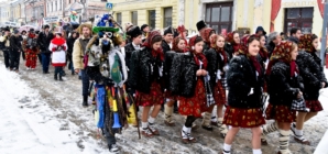 Tradiție: Festivalul Internațional de Colinde, Datini și Obiceiuri de Iarnă la Ucraineni ajunge la ediția a XXXIII-a