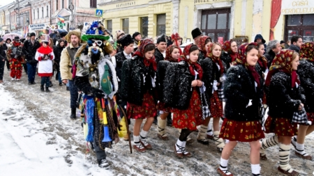 Tradiție: Festivalul Internațional de Colinde, Datini și Obiceiuri de Iarnă la Ucraineni ajunge la ediția a XXXIII-a