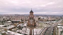 La Catedrala Episcopală: Priveghere în cinstea Sfinților Trei Ierarhi – Vasile cel Mare, Grigorie Teologul și Ioan Gură de Aur