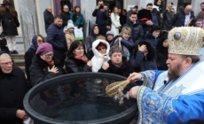 PS Părinte Timotei Sătmăreanul a slujit de Bobotează la Catedrala „Adormirea Maicii Domnului” din Satu Mare