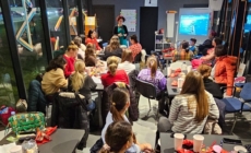 „Creează, joacă-te, reușește – pas cu pas”: Seria atelierelor de formare profesională dedicate cadrelor didactice din învățământul primar continuă