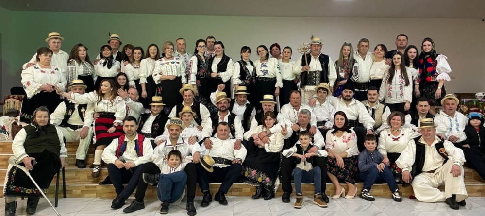 La Făurești se organizează șezătoare