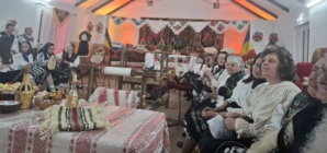 „Tradiție și Identitate”: La Unguraș s-a desfășurat a X-a ediție a șezătorii care readuce la viață obiceiurile și atmosfera de odinioară