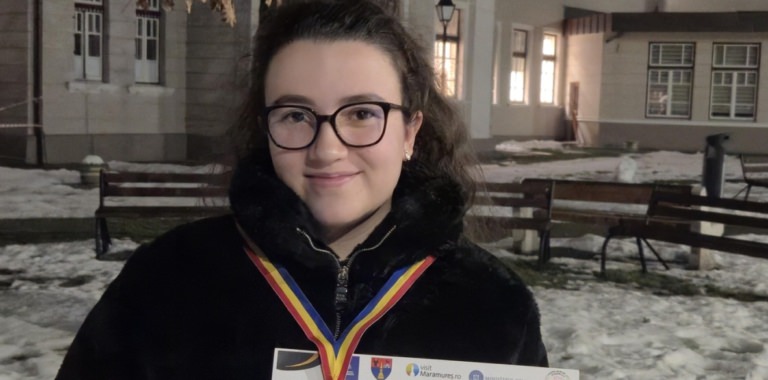 Performanță remarcabilă la matematică: Amalia Costin, elevă a Colegiului „Gheorghe Șincai”, Premiul I la concursul interjudețean „Argument”
