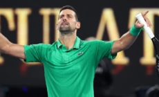 Novak Djokovic, victorie istorică împotriva lui Jannik Sinner în semifinale la Australian Open! Sârbul s-a calificat în a 38-a finală de Grand Slam a carierei