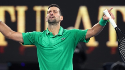 Novak Djokovic, victorie istorică împotriva lui Jannik Sinner în semifinale la Australian Open! Sârbul s-a calificat în a 38-a finală de Grand Slam a carierei